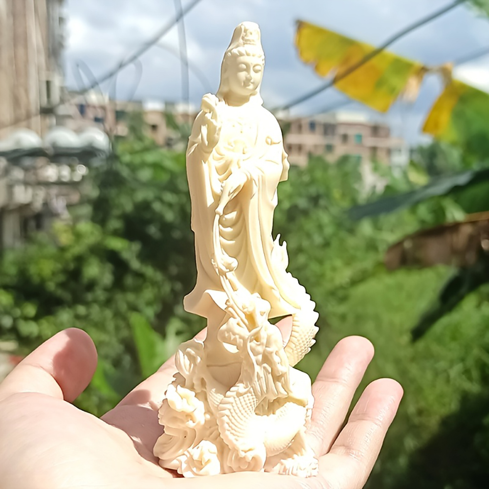 Guanyin-Buddha-Statue aus Kuns – Resin Art Aesthetic Bewertung und Preis